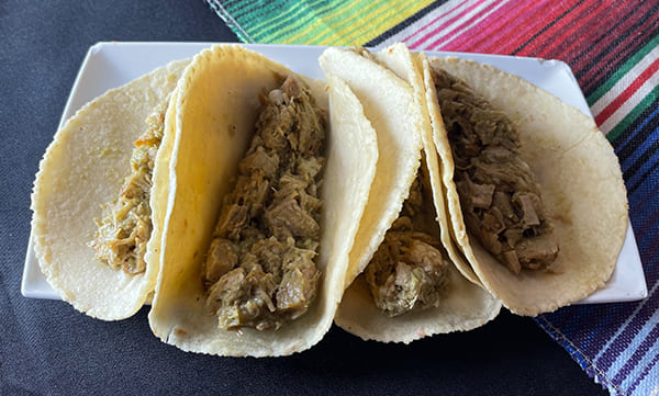 Tacos de Guisado 